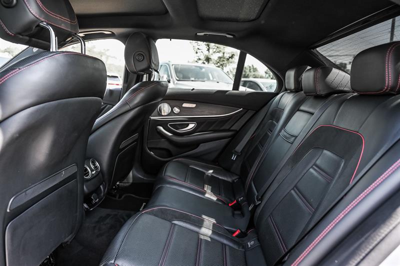 mercedes-benz E Class 2019 - 26