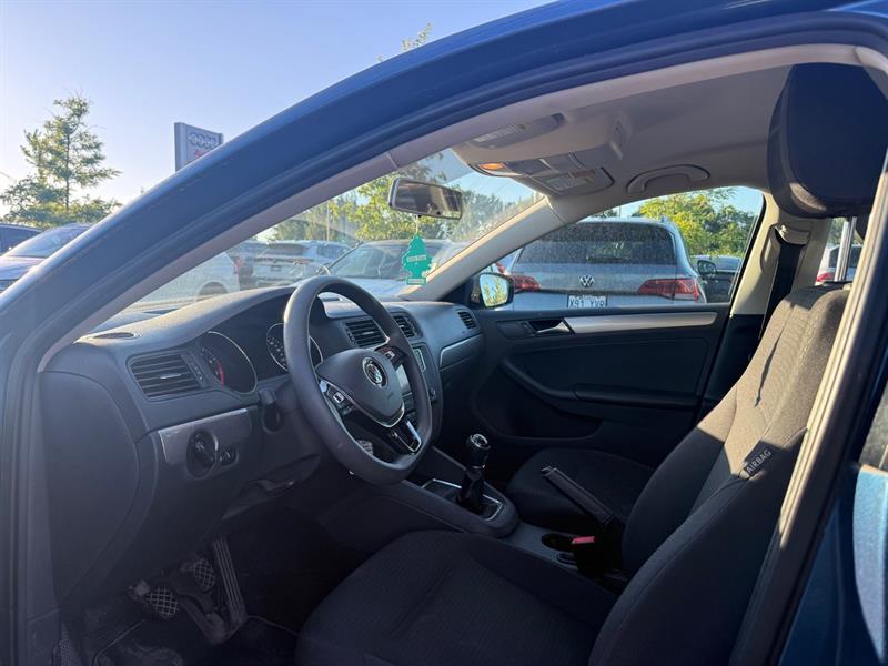 volkswagen Berline Jetta 2017 - 10