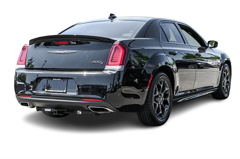 chrysler 300 2022 - 6