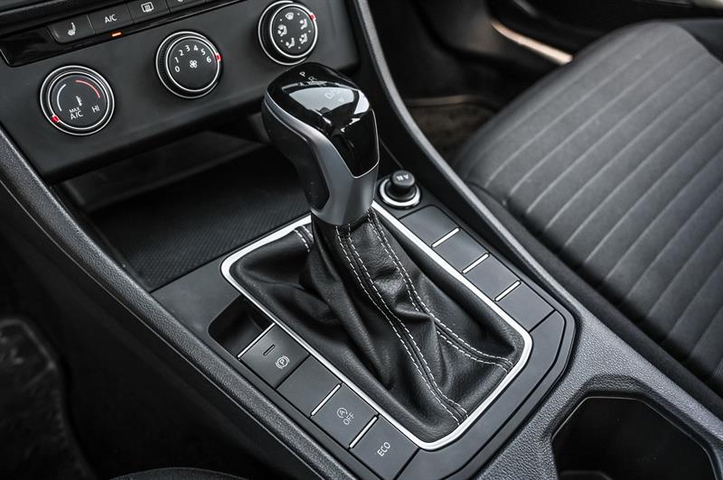 volkswagen Jetta 2024 - 12
