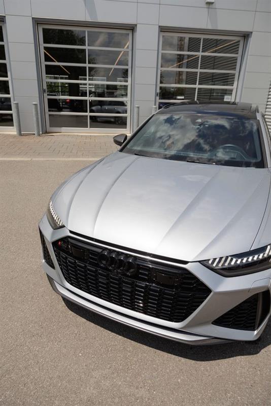 audi RS 6 Avant 2025 - 11