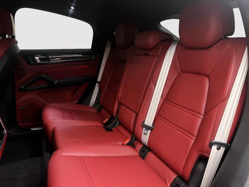 porsche Cayenne 2023 - 26