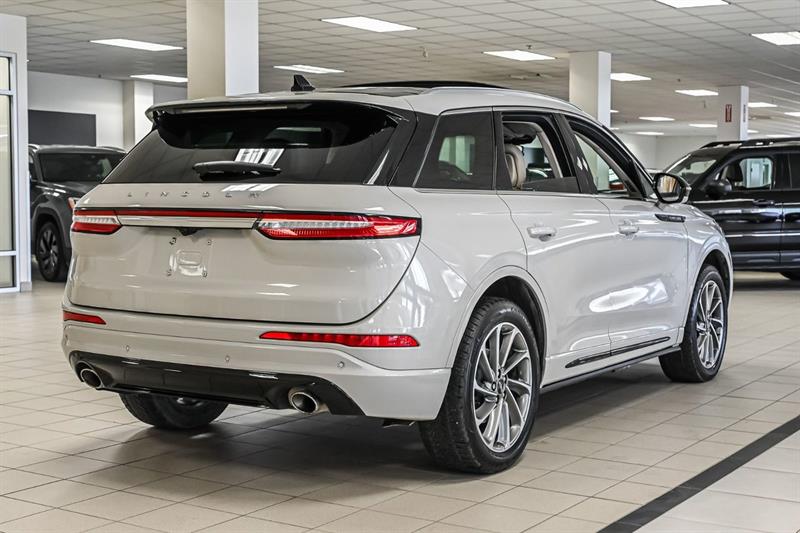 lincoln Corsair 2022 - 6