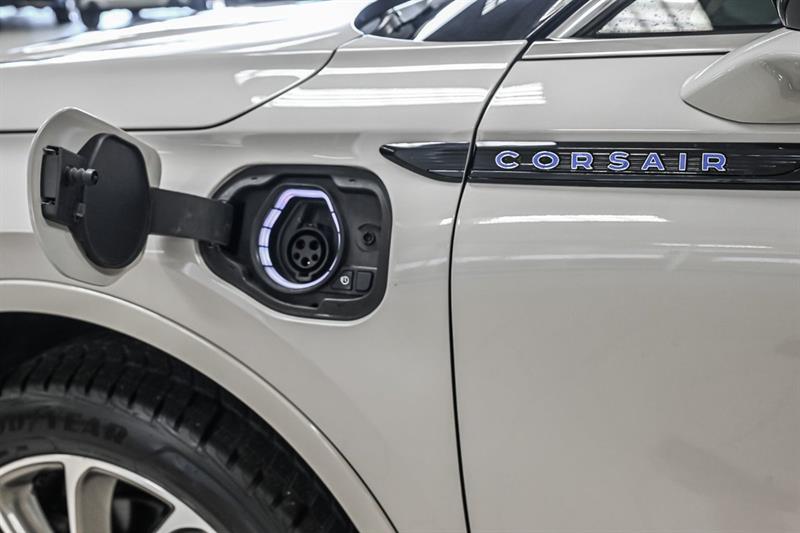 lincoln Corsair 2022 - 16