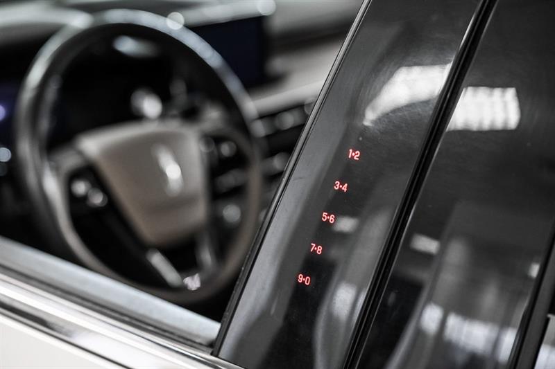 lincoln Corsair 2022 - 24