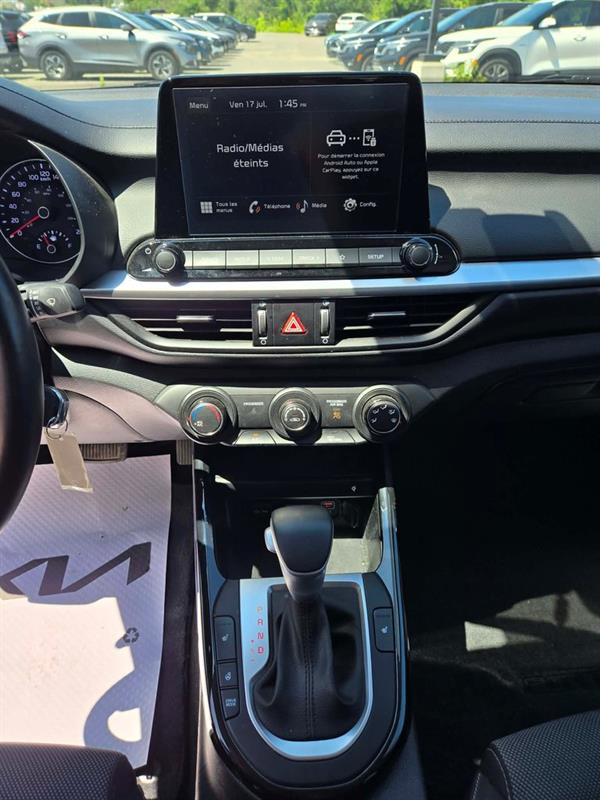 kia Forte 2023 - 11