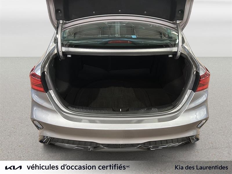 kia Forte 2023 - 10