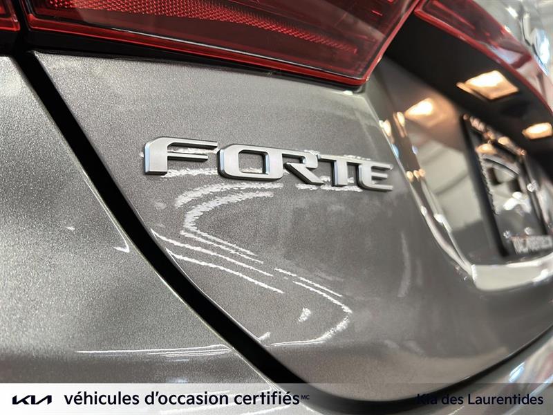 kia Forte 2023 - 12
