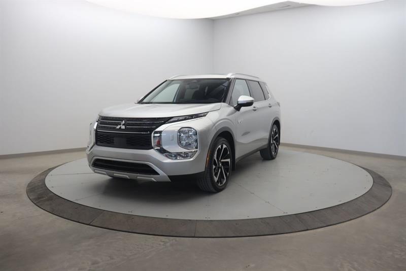 mitsubishi Outlander Plug-In Hybrid 2024