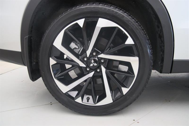 mitsubishi Outlander Plug-In Hybrid 2024 - 19