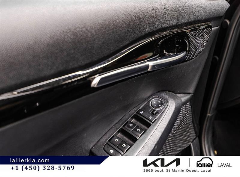 kia Seltos 2023 - 12