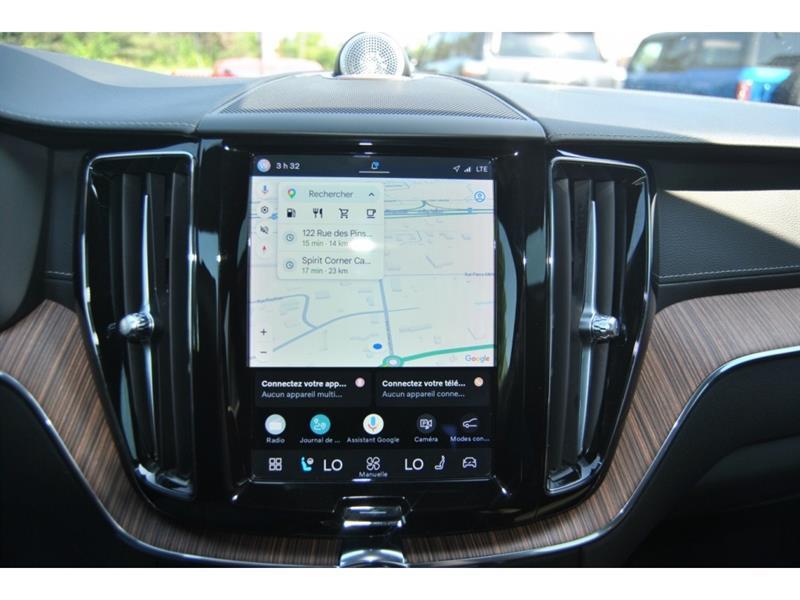 2023 Volvo XC60 - Image 17