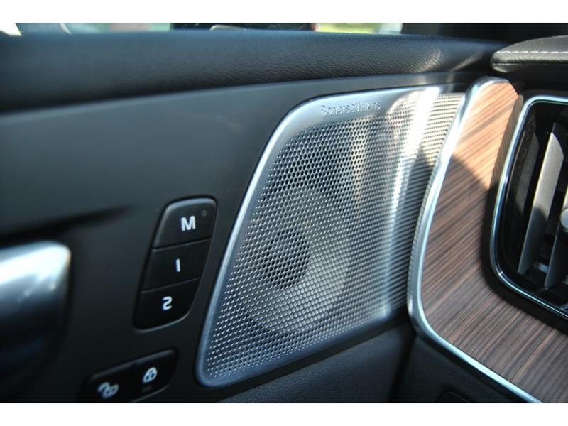2023 Volvo XC60 - Image 26