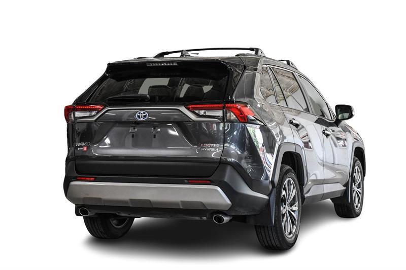 2023 Toyota RAV4 - Image 8