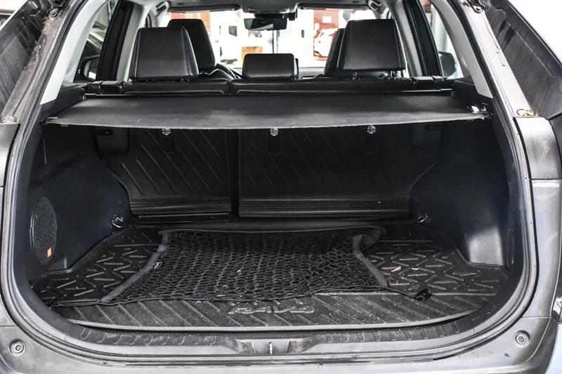 2023 Toyota RAV4 - Image 37