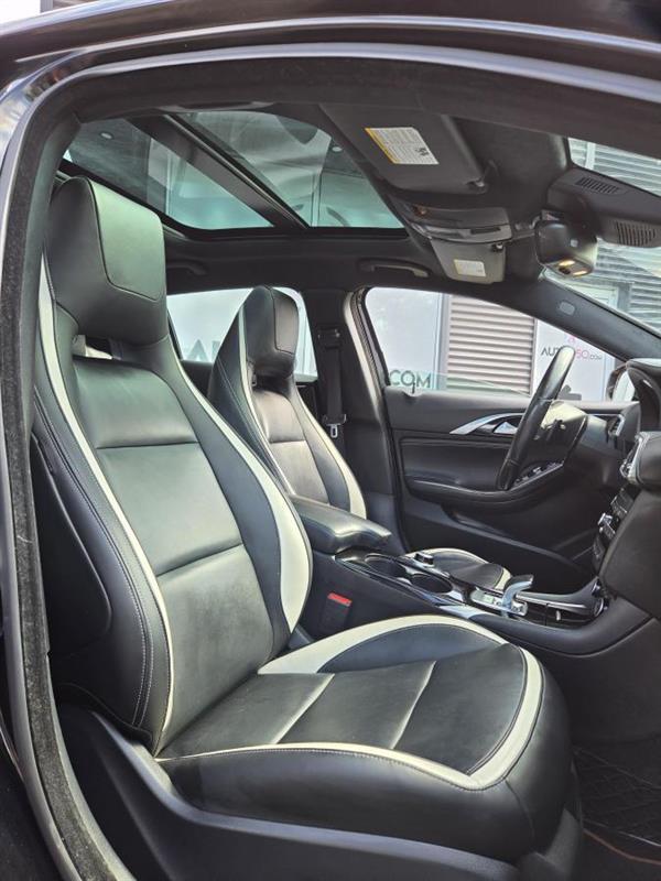 infiniti QX30 2017 - 11