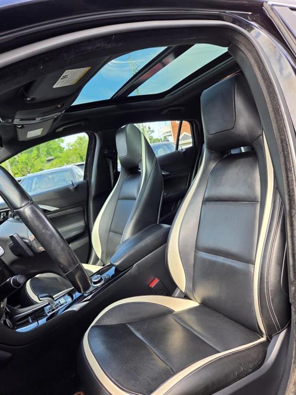infiniti QX30 2017 - 16