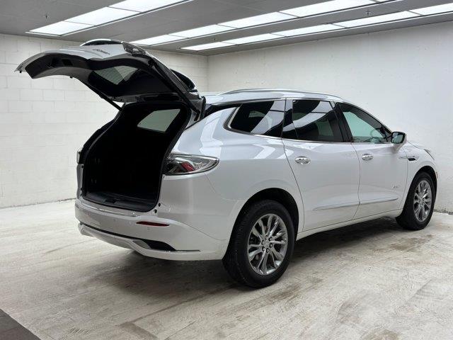 buick Enclave 2023 - 8