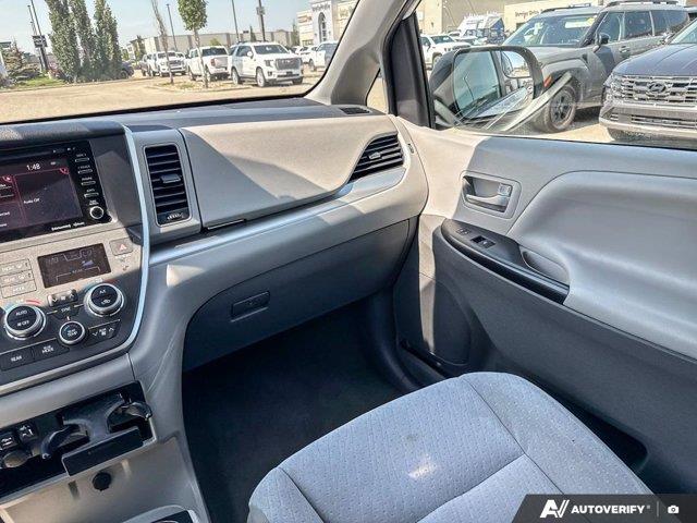 toyota Sienna 2020 - 11