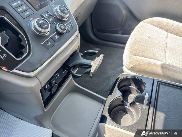 toyota Sienna 2020 - 17