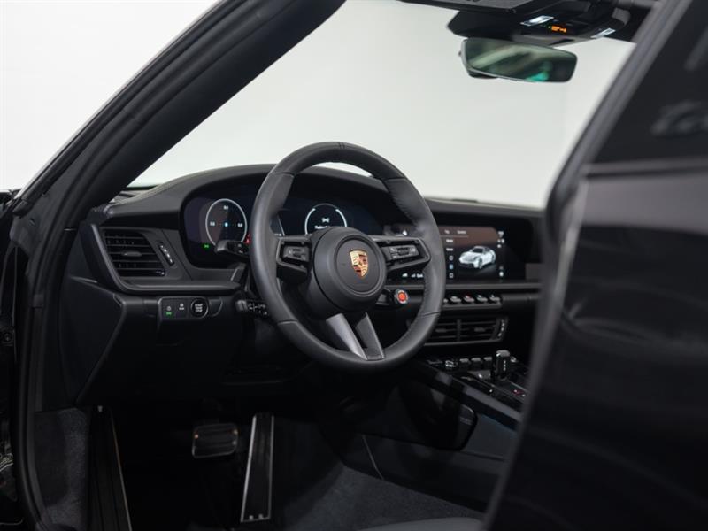 porsche 911 2025 - 22