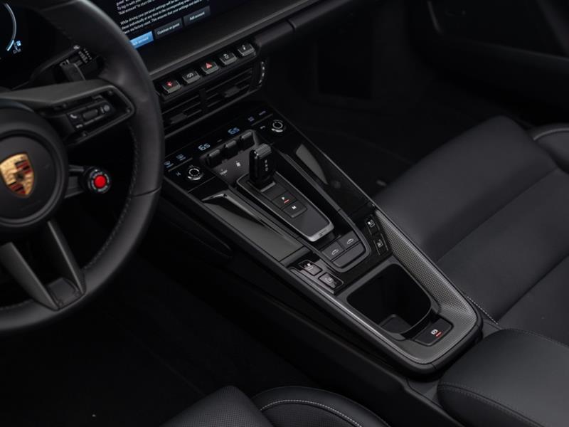 porsche 911 2025 - 37