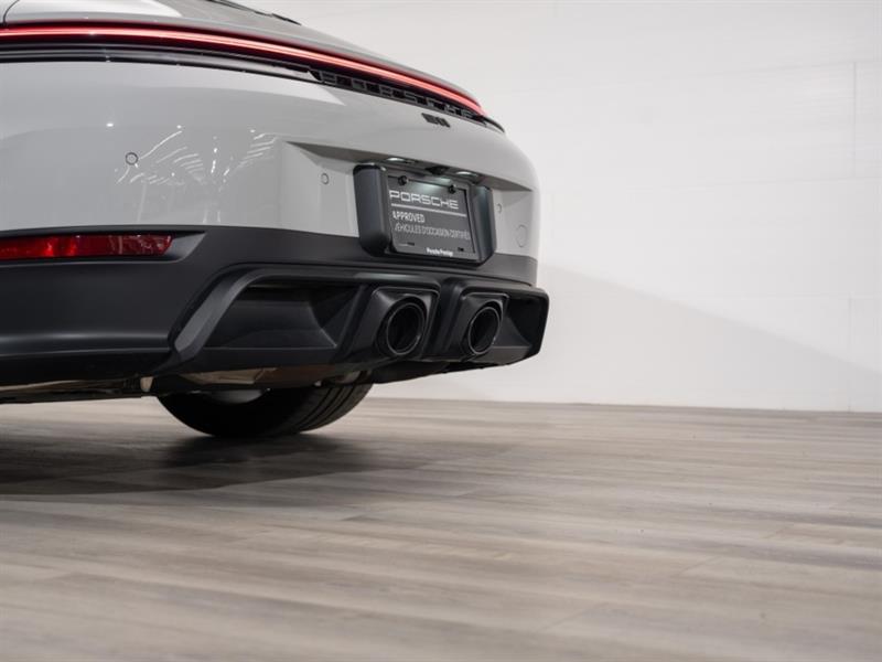 porsche 911 2025 - 13
