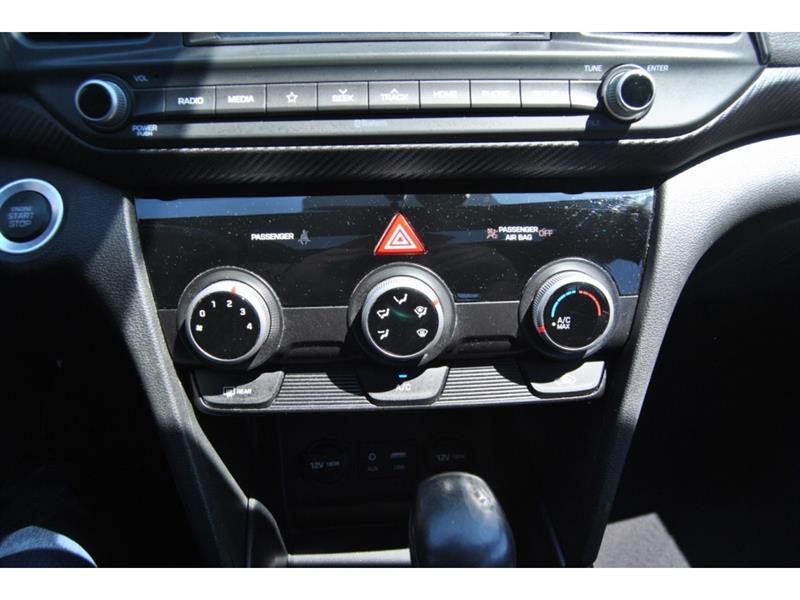 hyundai Elantra 2019 - 19