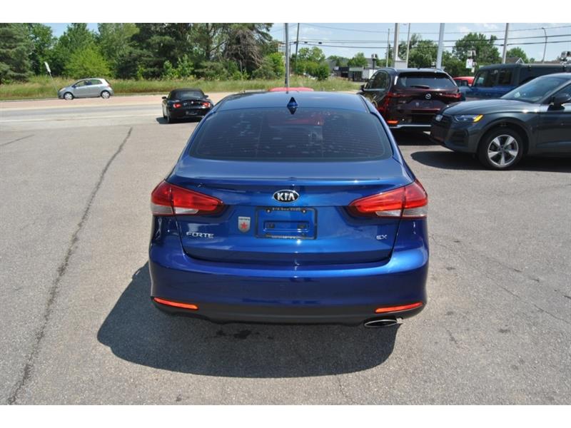 kia Forte 2018 - 4