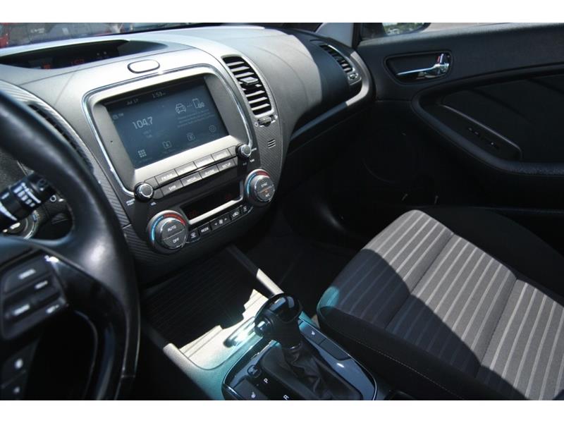 kia Forte 2018 - 15