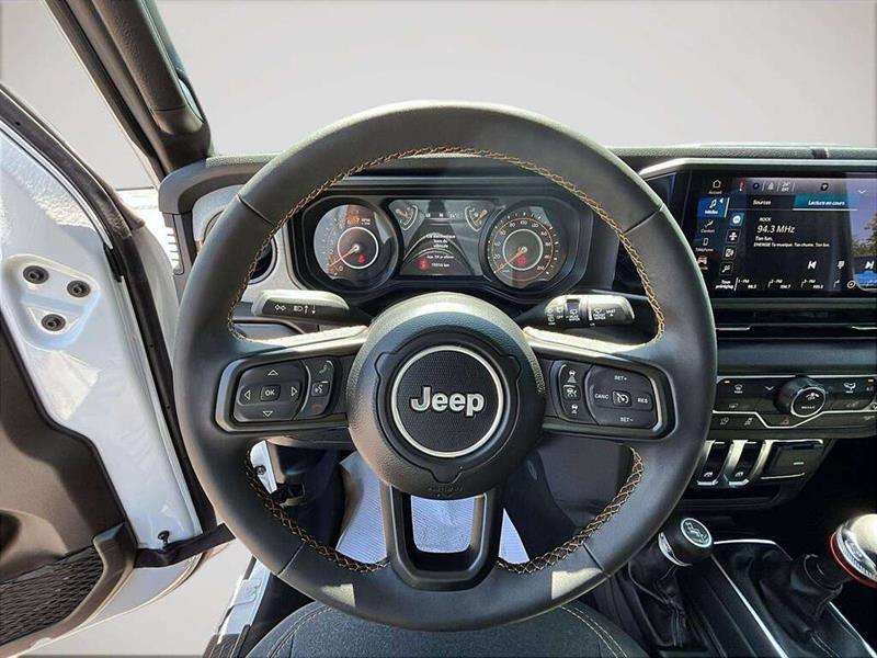 jeep Wrangler 2025 - 12
