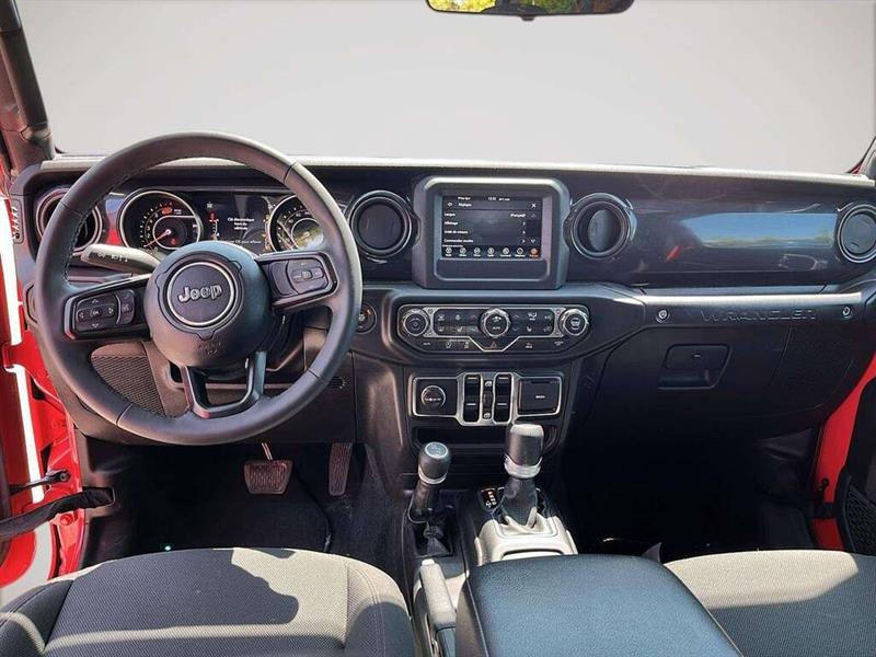 jeep Wrangler 2023 - 10