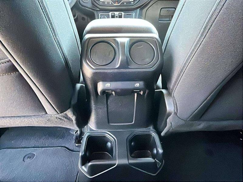 jeep Wrangler 2023 - 29