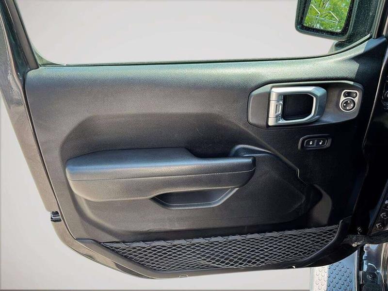 jeep Wrangler 2019 - 11