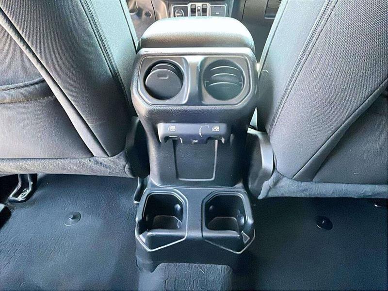 jeep Wrangler 2019 - 26
