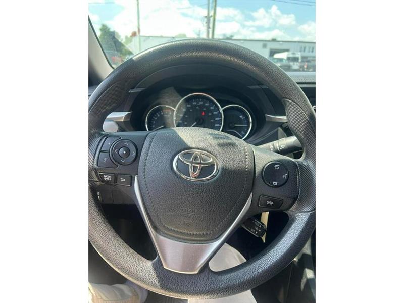 toyota Corolla 2015 - 6