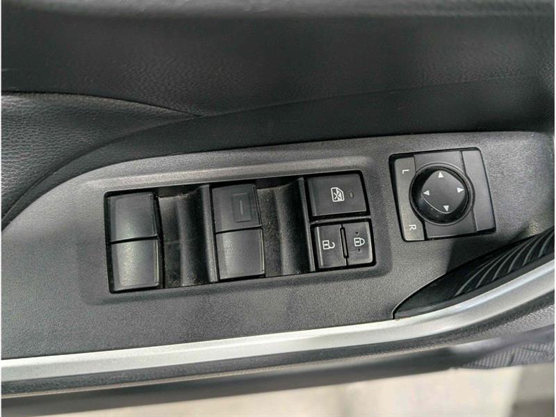toyota RAV4 2021 - 8