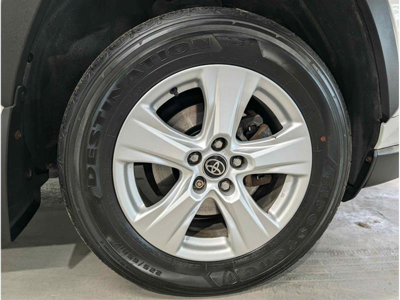 toyota RAV4 2021 - 16