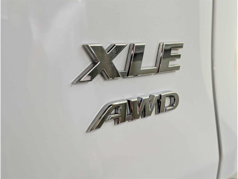 toyota RAV4 2021 - 17
