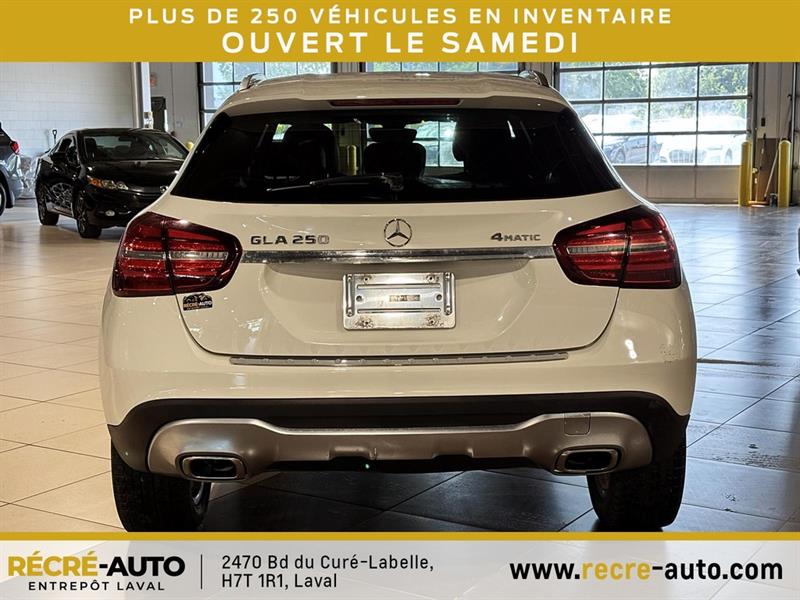 mercedes-benz GLA 2018 - 6