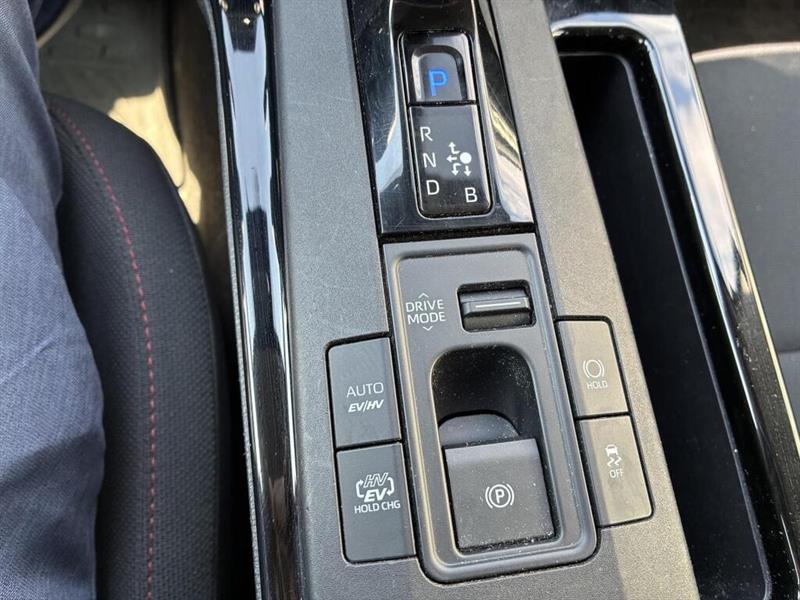 toyota Prius Prime 2024 - 17