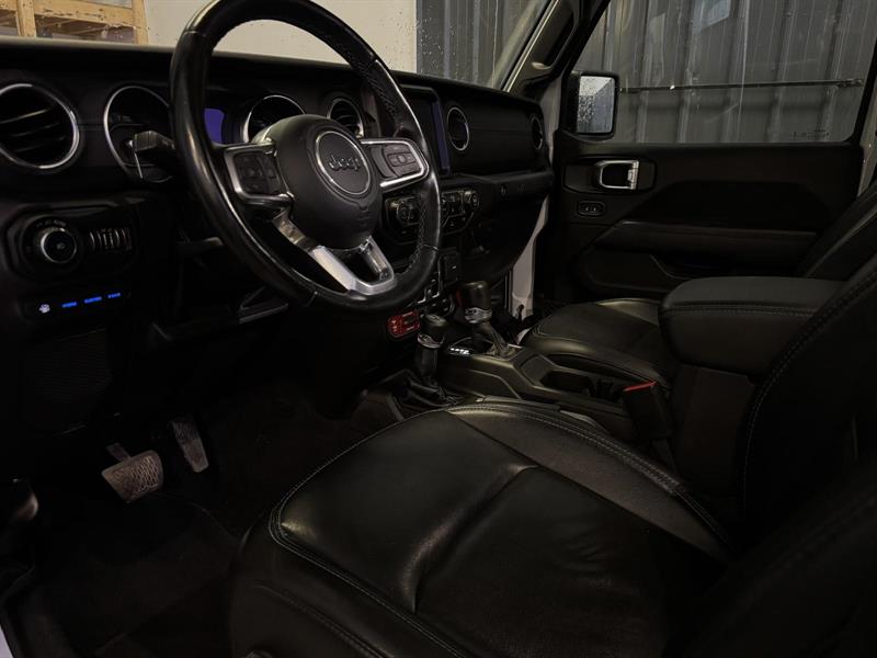 jeep Wrangler 2022 - 13