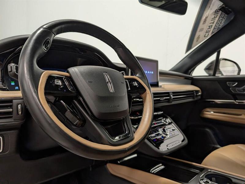 lincoln Corsair 2022 - 8