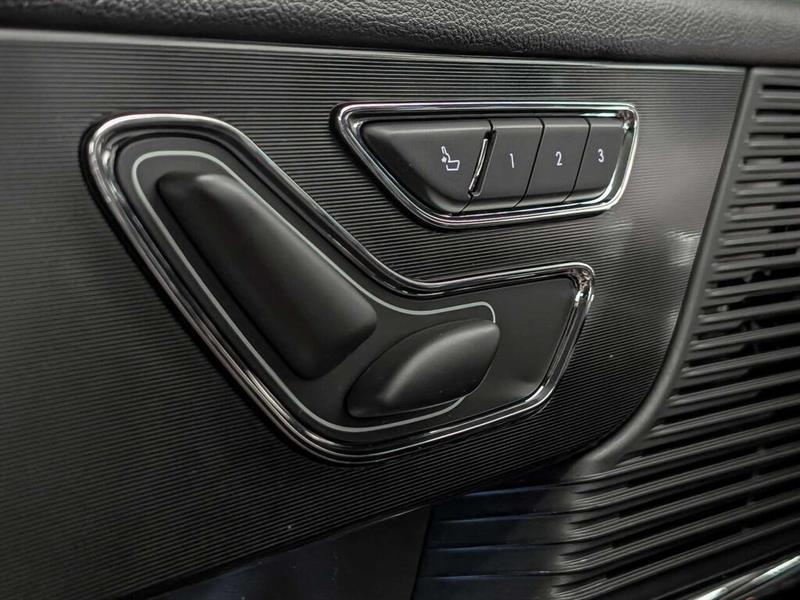lincoln Corsair 2022 - 14