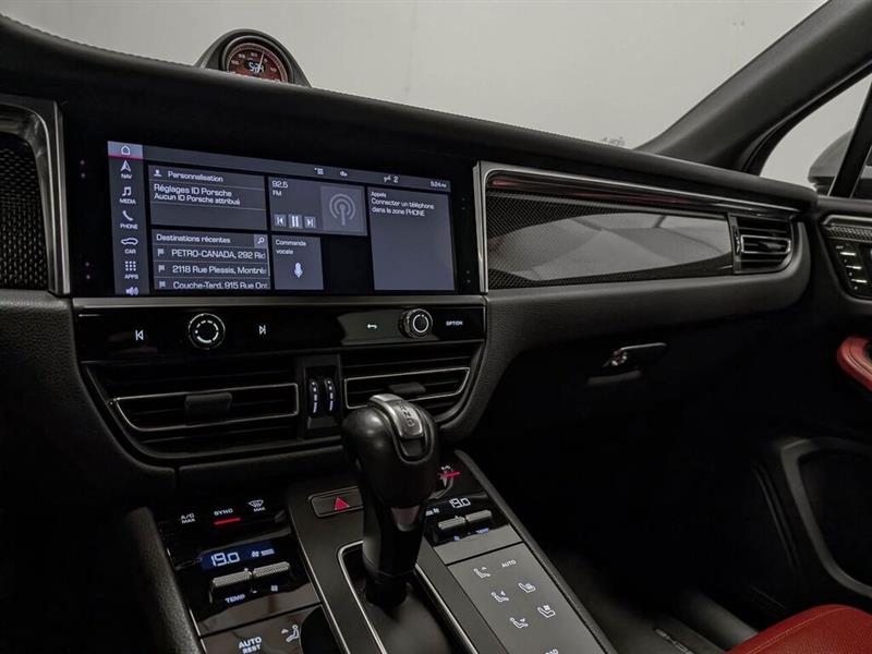 porsche Macan 2023 - 24