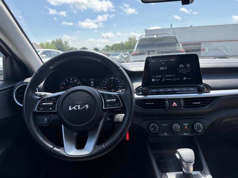 kia Forte 2022 - 5