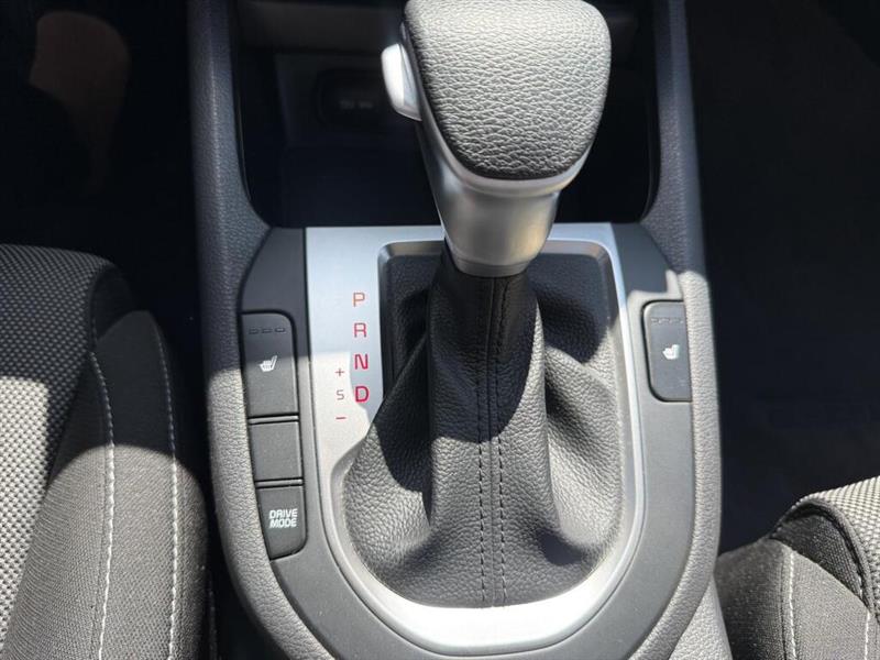 kia Forte 2022 - 7