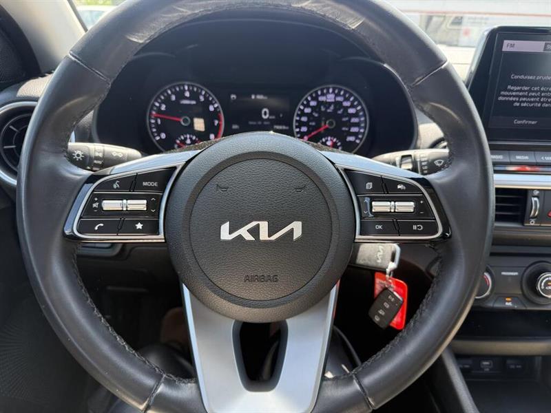 kia Forte 2022 - 10