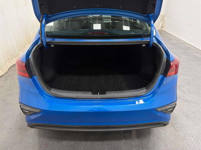 kia Forte 2021 - 8