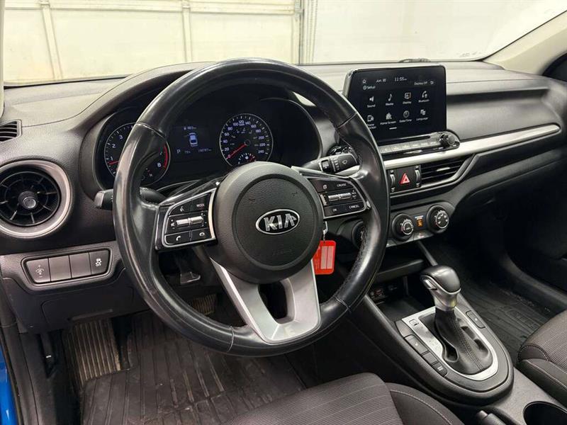 kia Forte 2021 - 18